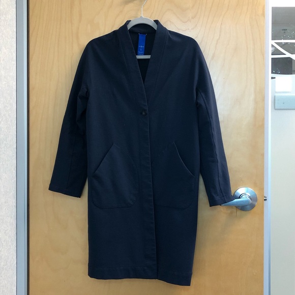 Kit and Ace Long Stretch Jacket - Picture 5 of 6